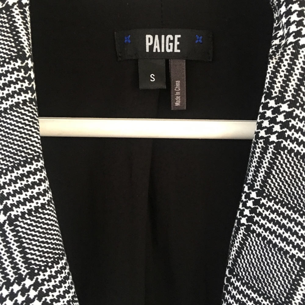 Host Pick: PAIGE "Karissa" Houndstooth Blazer - S - Picture 3 of 8